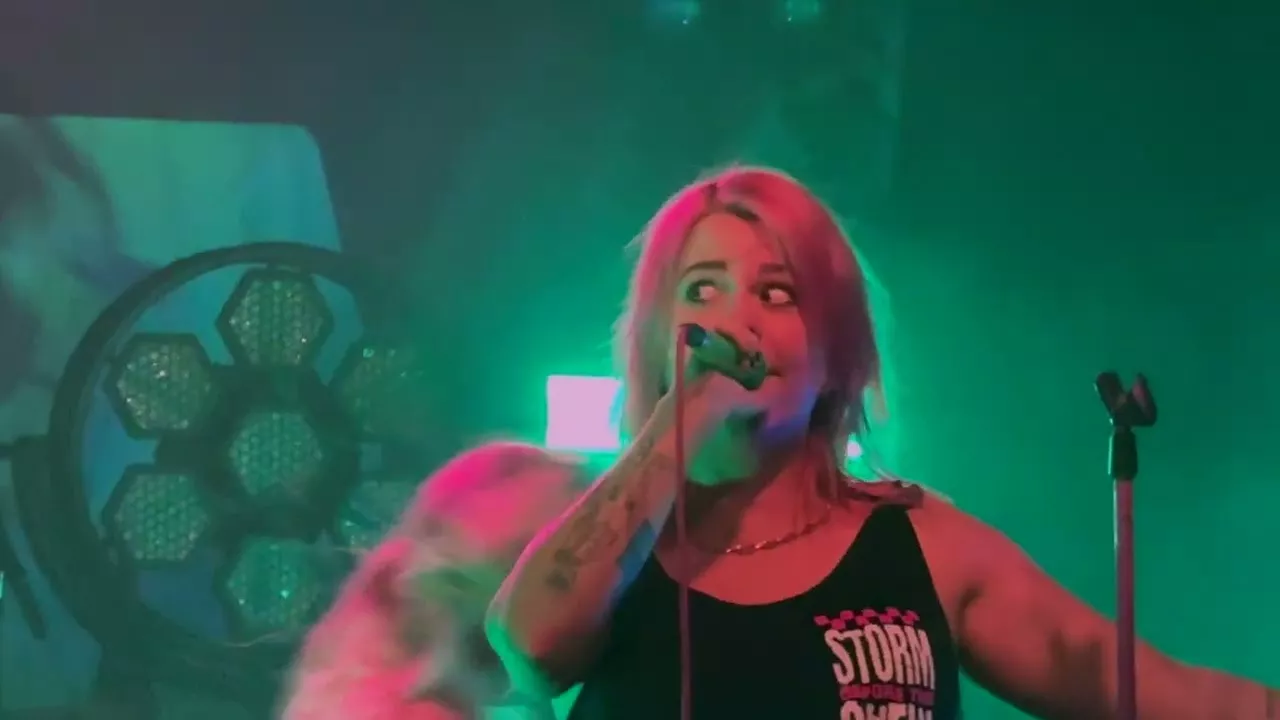 TYNA – Zu viel fuÌˆr Dich (LIVE), 2023-11-10, SO36, Berlin