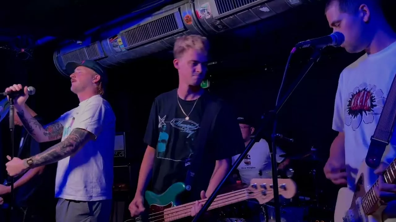 Feverchild – You Know I Can’t (LIVE), 2024-09-13, Loge, Berlin