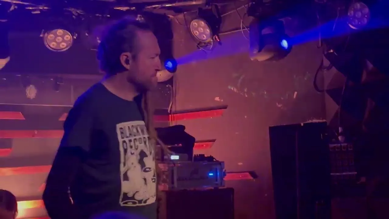 Frenzal Rhomb – Punch in the Face (LIVE), 2024-11-03, Badehaus, Berlin