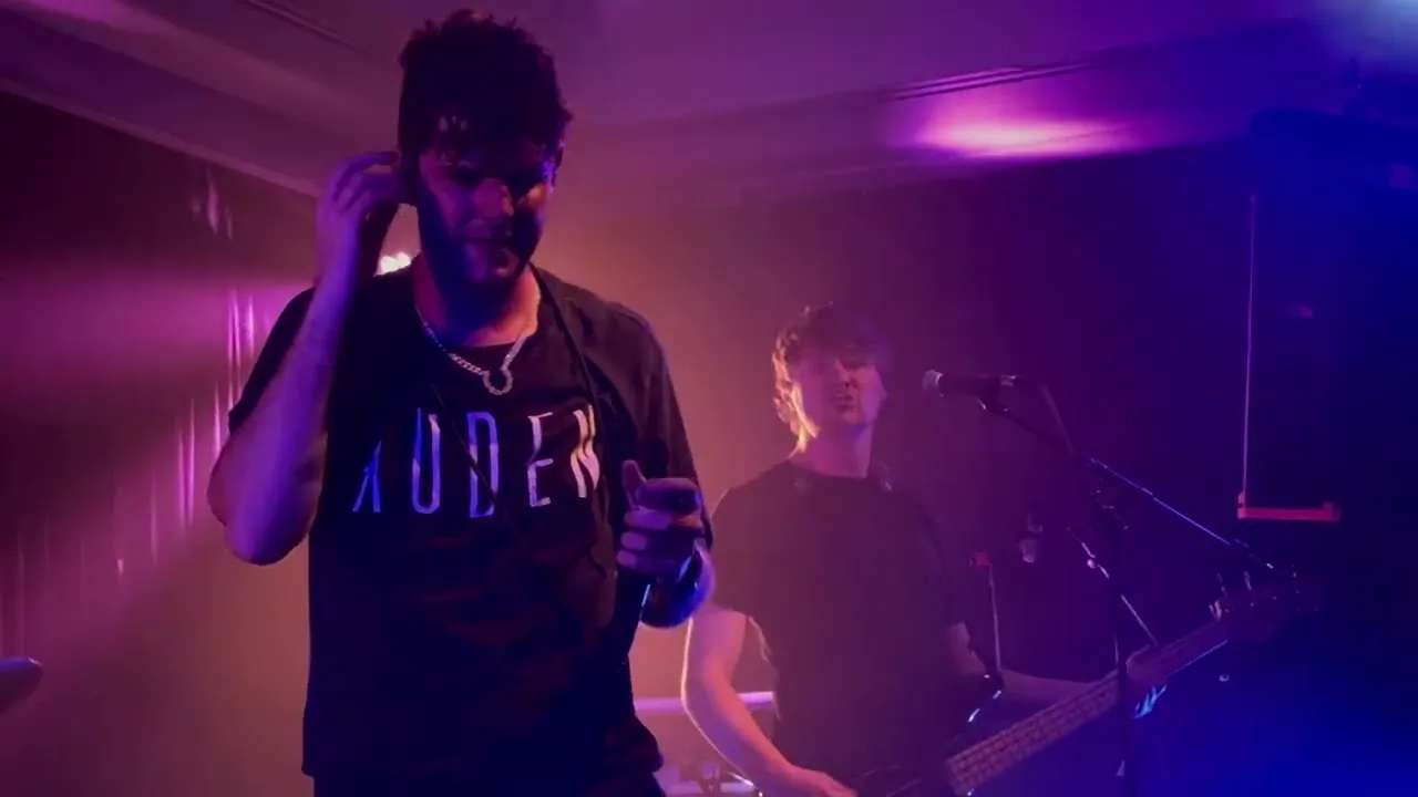 Pet Needs – Toothpaste (LIVE), 2024-11-06, Kantine am Berghain, Berlin
