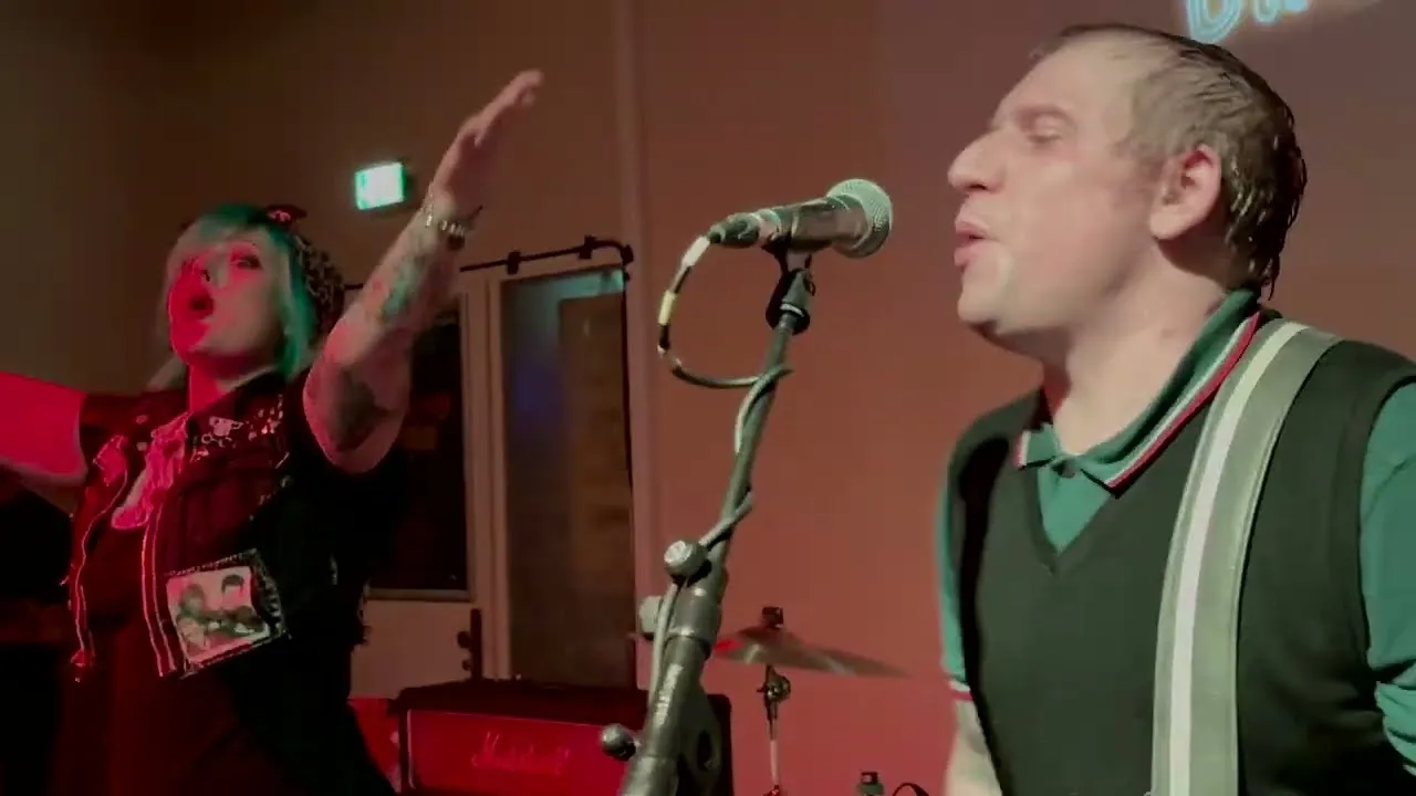 The Drowns (+Brenna Last Gang) Ballroom Blitz (Sweet Cover), 2024-05-22, Conne Island Cafe, Leipzig