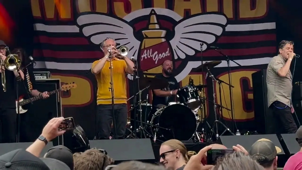 Mustard Plug – You (LIVE), Brakrock, 2024-08-03, Woodstage, Duffel