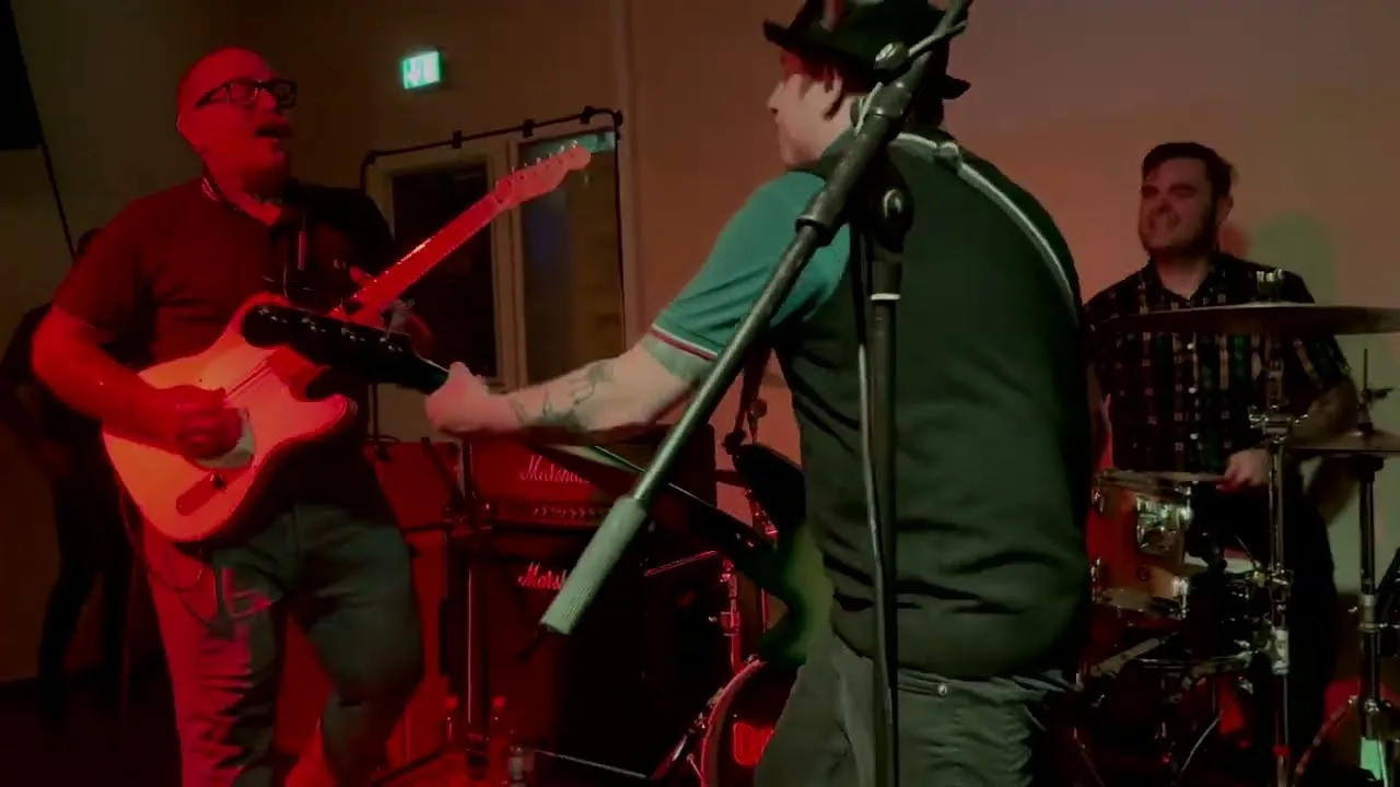 The Drowns – All Charged Up (LIVE), 2024-05-22, Conne Island Cafe, Leipzig