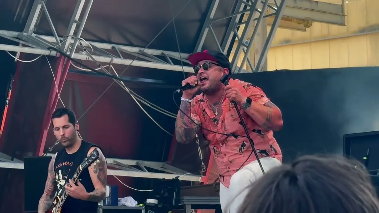 Versus the World – …And We Marched On (LIVE), NOFX Final Tour, 2024-05-11, Carroponte, Milan