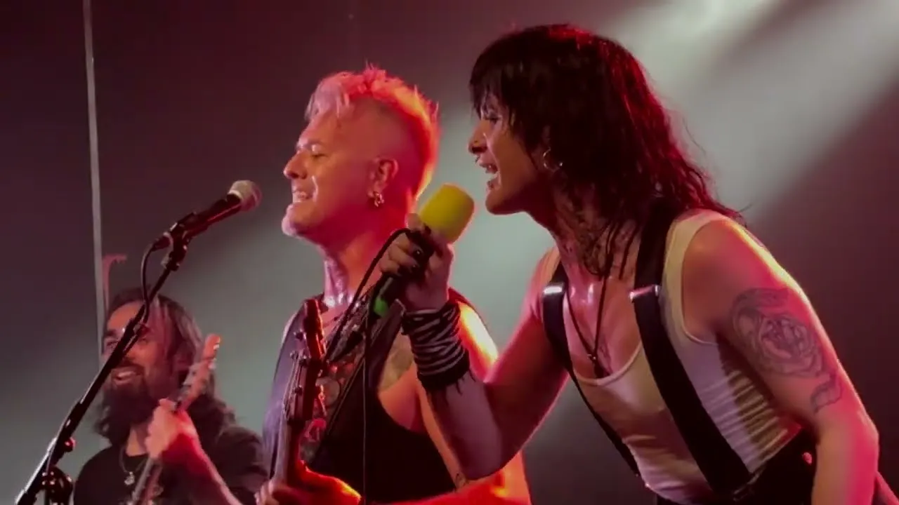 Vlad In Tears – Running up That Hill (LIVE) (Kate Bush Cover), 2024-10-09, SO36, Berlin