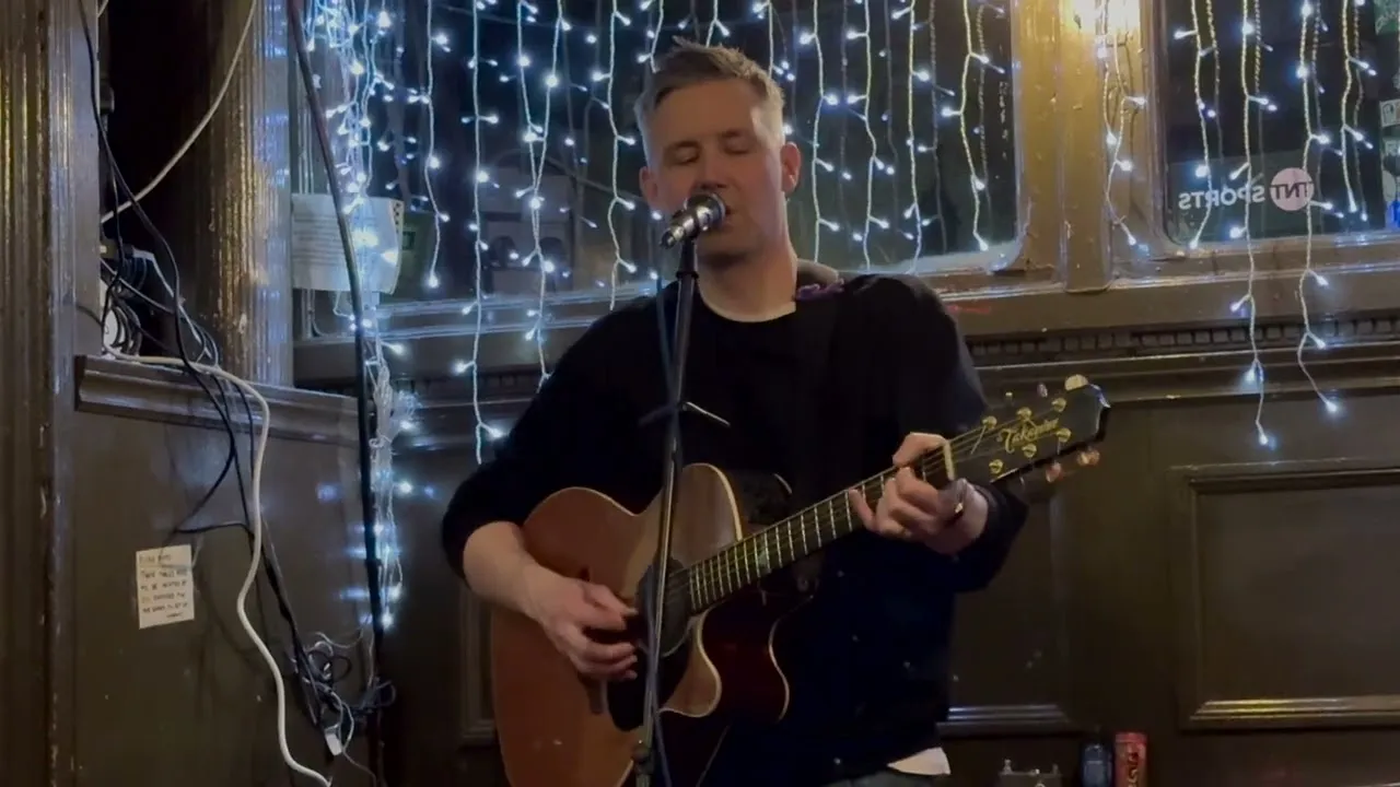 Paul Sheridan – Nancy Spain (LIVE) (by Christy Moore), 2025-02-23, Tolbooth Bar, Glasgow
