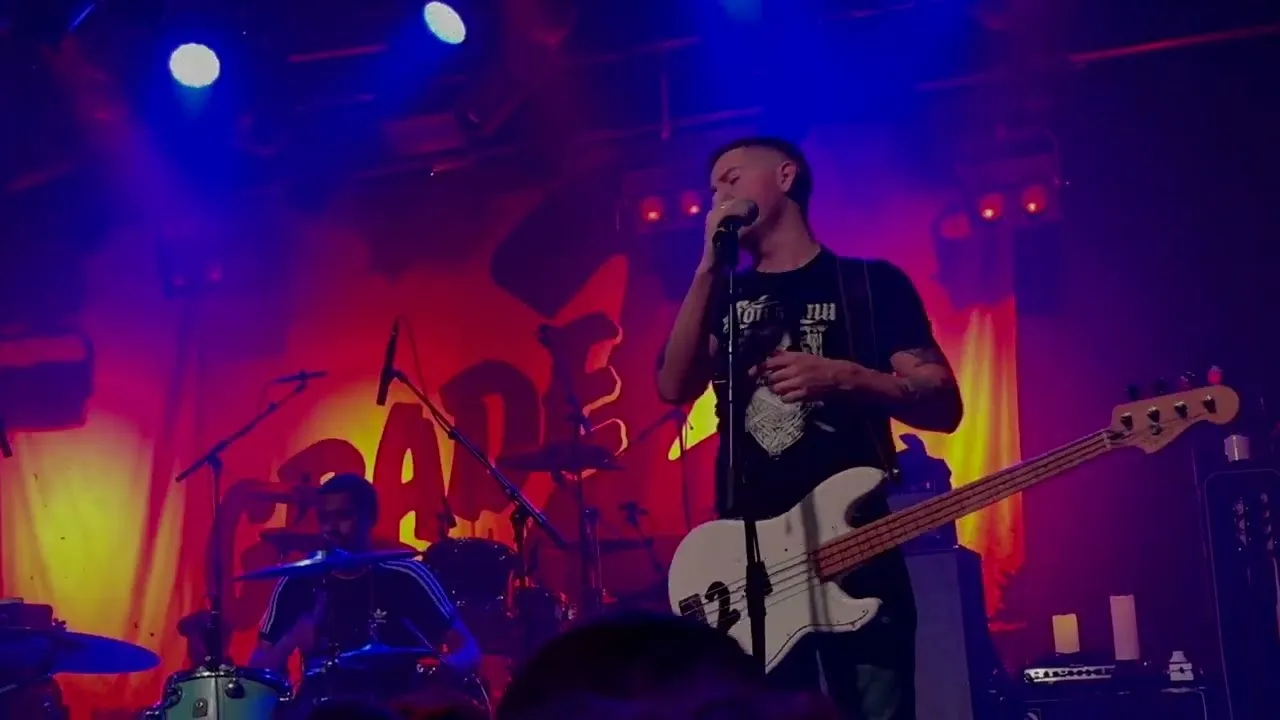 Grade 2 – Under the Streetlight (LIVE), 2025-03-13, SO36, Berlin