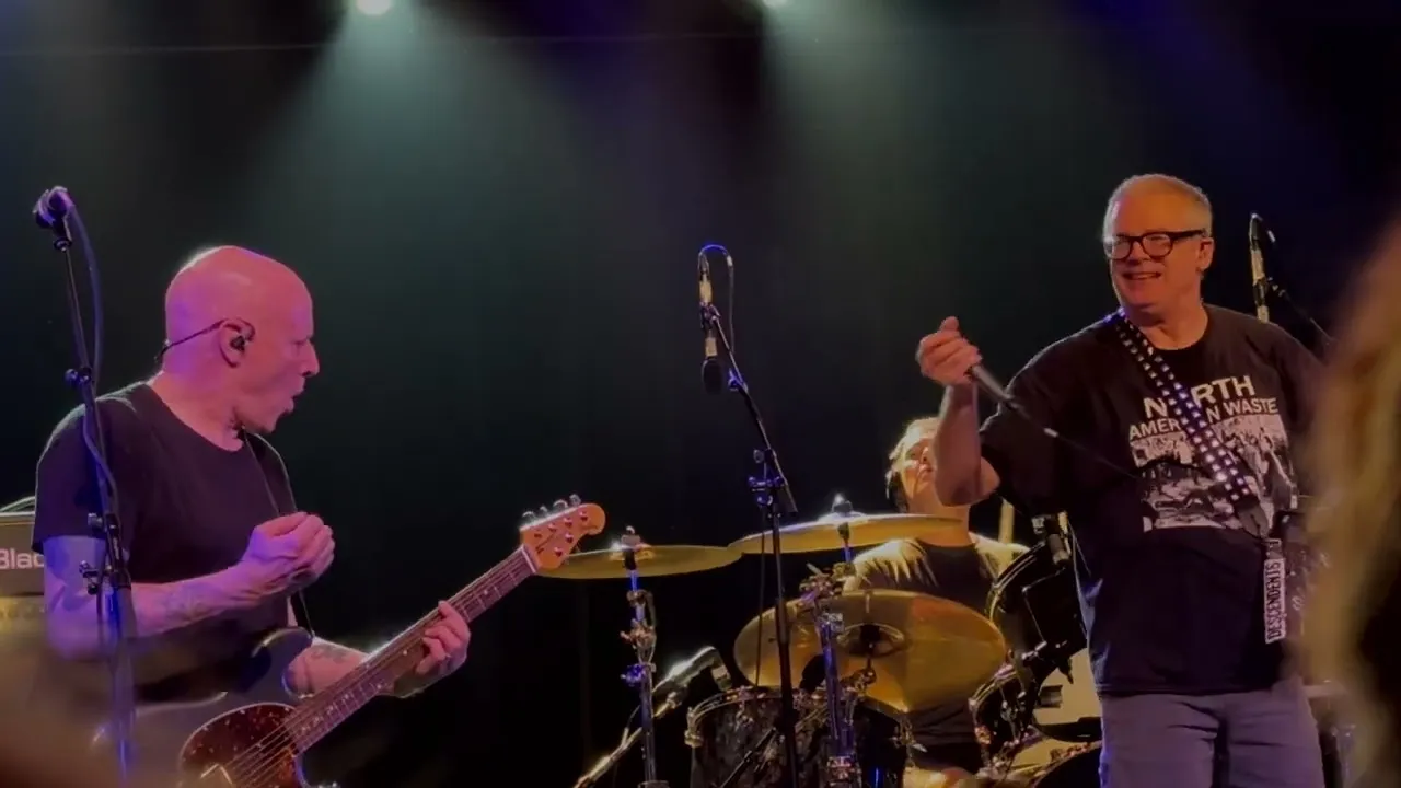 Descendents – Van (LIVE), 2025-04-02, Astra Kulturhaus, Berlin