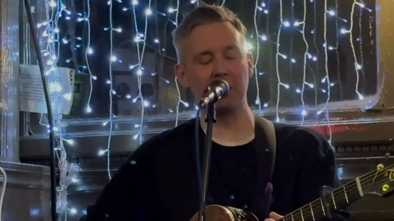 Paul Sheridan – The Fans of St.Pauli (LIVE, byThe Blarney Pilgrims),2025-02-23,Tolbooth Bar,Glasgow